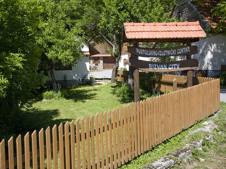 Pustolovno - izletnički centar Rizvan City